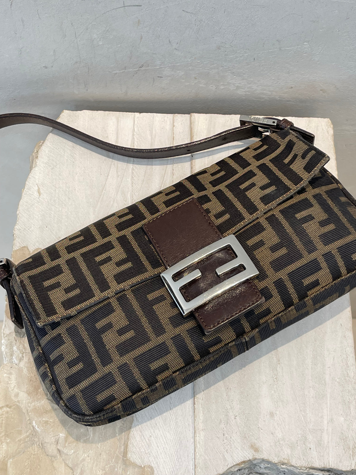 Fendi Baguette Vintage