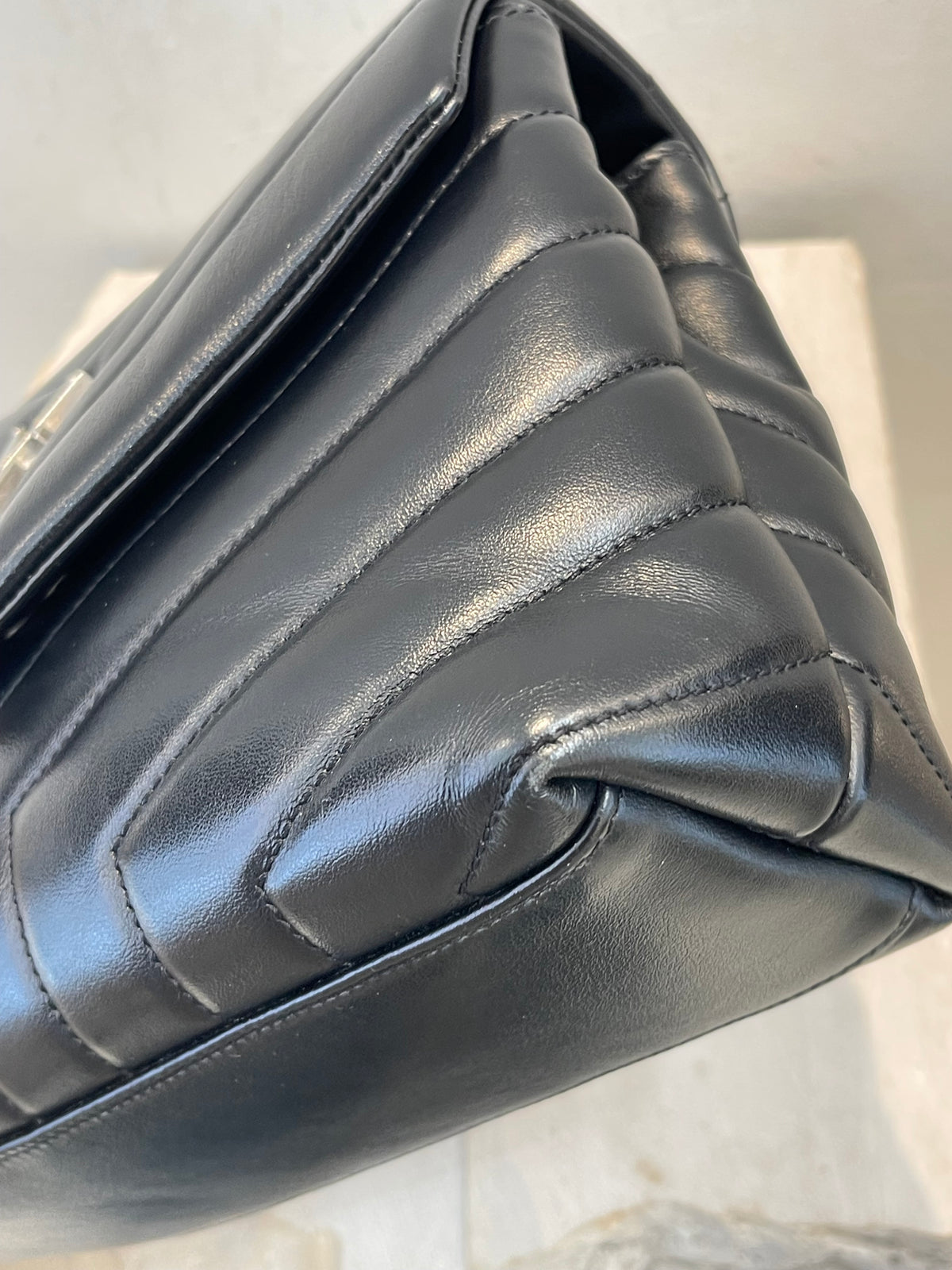 Saint Laurent Loulou