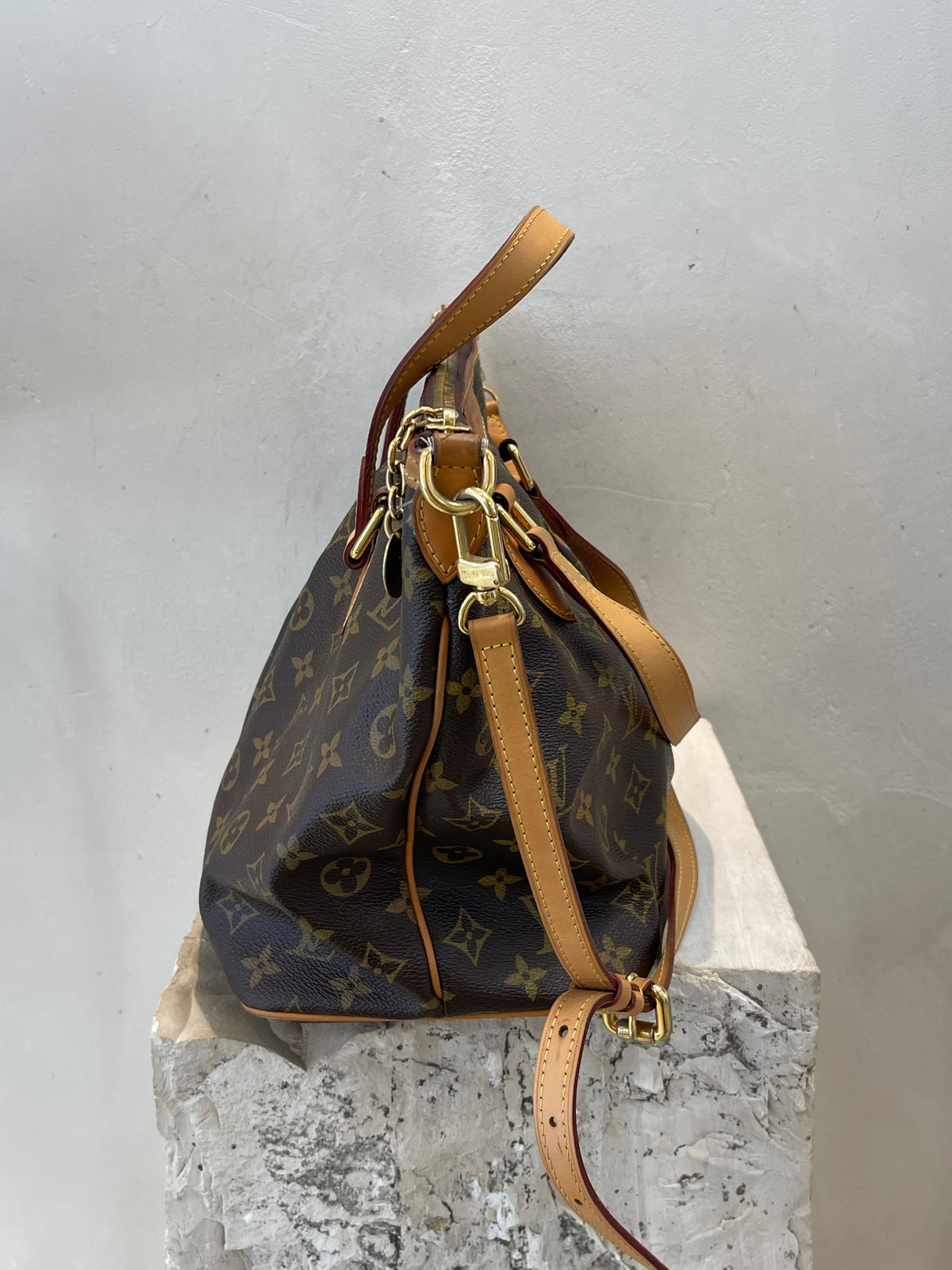 Louis Vuitton Palermo