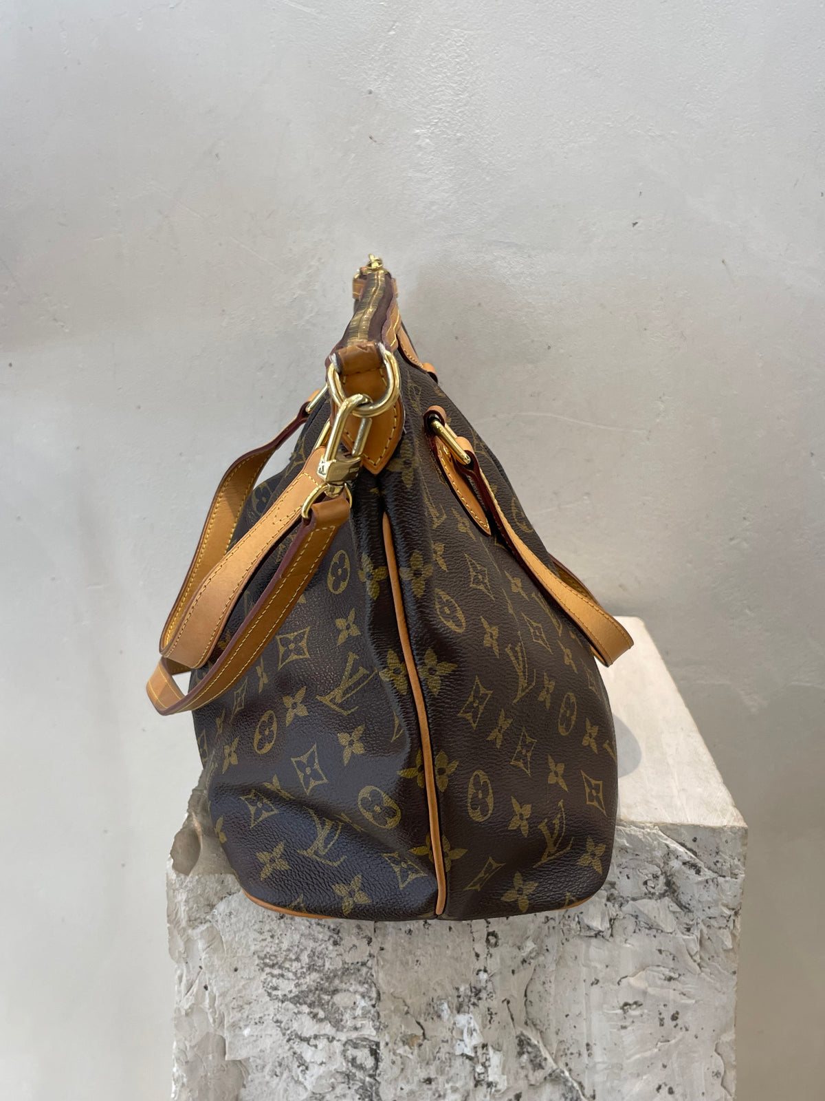 Louis Vuitton Palermo