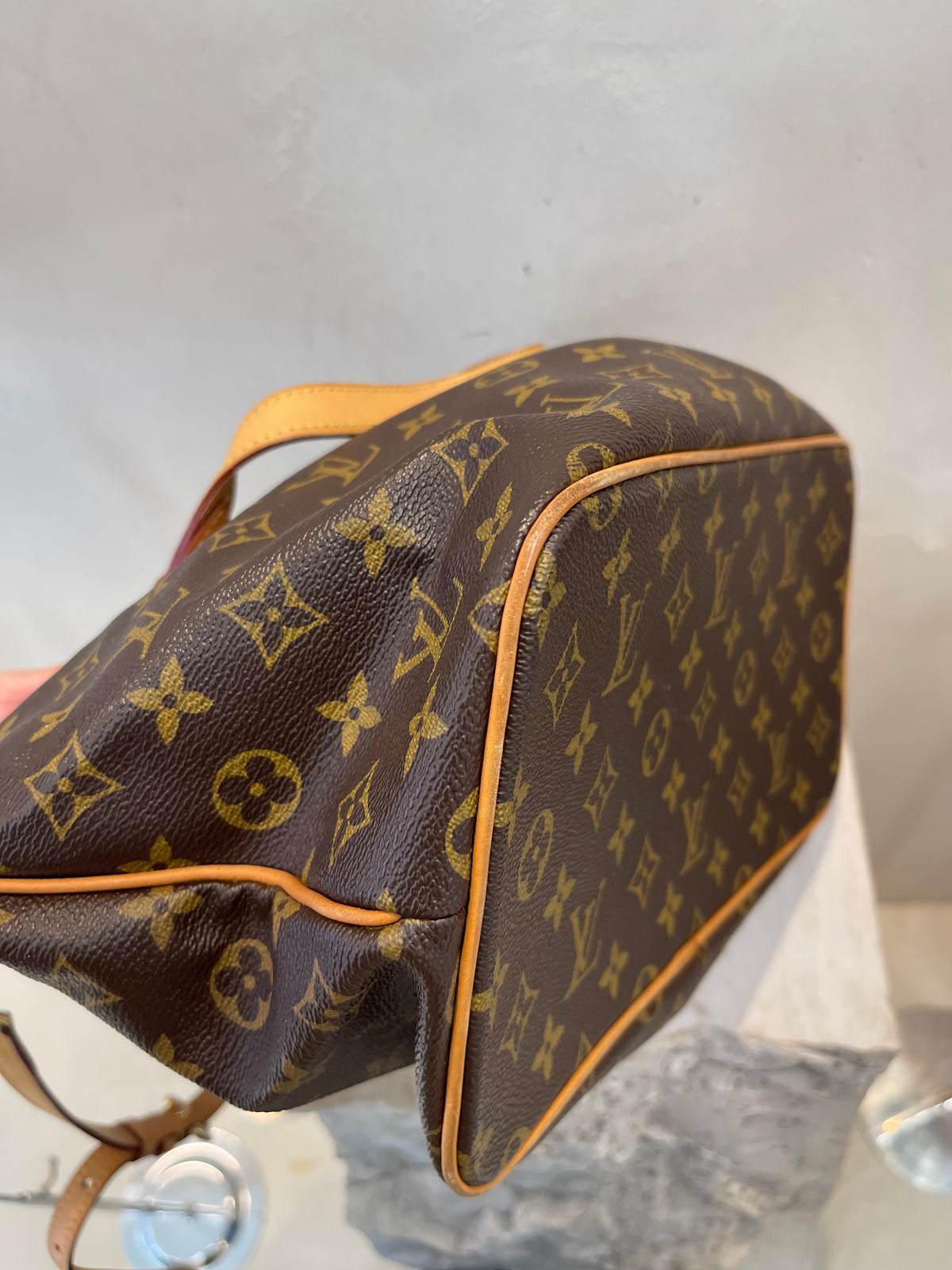 Louis Vuitton Palermo